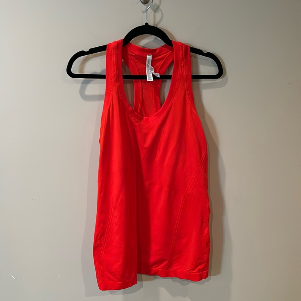 Athleta Momentum Tank. Women’s size large.